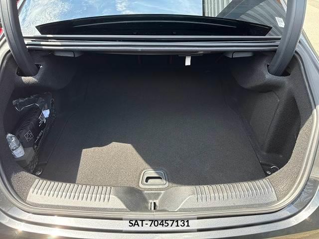 Mercedes Benz CLS-CLASS 2019-06 8728499-12