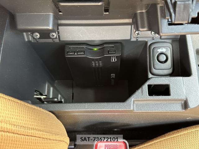 Daihatsu COPEN 2019-08 8729679-19