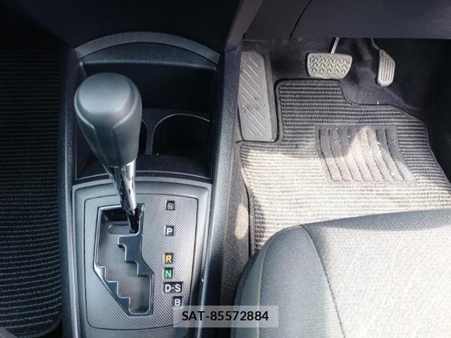 Toyota COROLLA AXIO 2021-08 8725904-11
