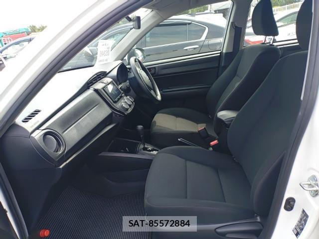 Toyota COROLLA AXIO 2021-08 8725904-15