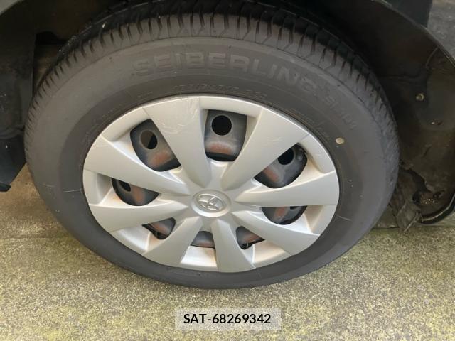 Toyota COROLLA AXIO 2010-05 8731039-12