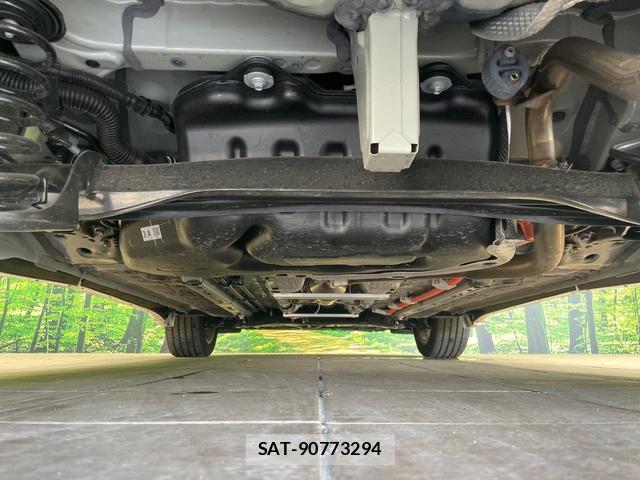 Toyota COROLLA CROSS 2024-11 8726044-18