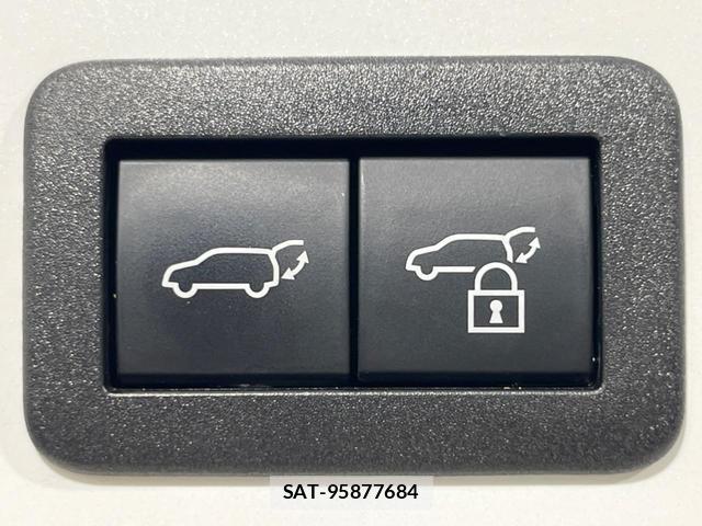 Toyota COROLLA CROSS 2024-04 8727247-6