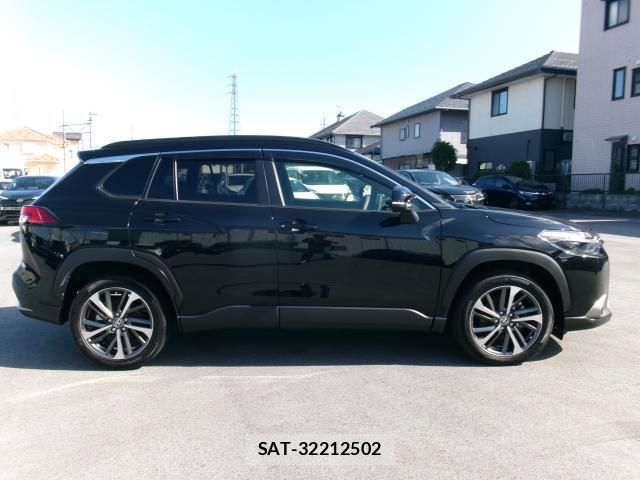 Toyota COROLLA CROSS 2023-12 8727518-3