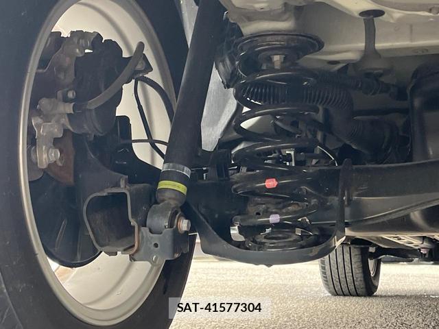 Toyota COROLLA CROSS 2023-10 8728688-19