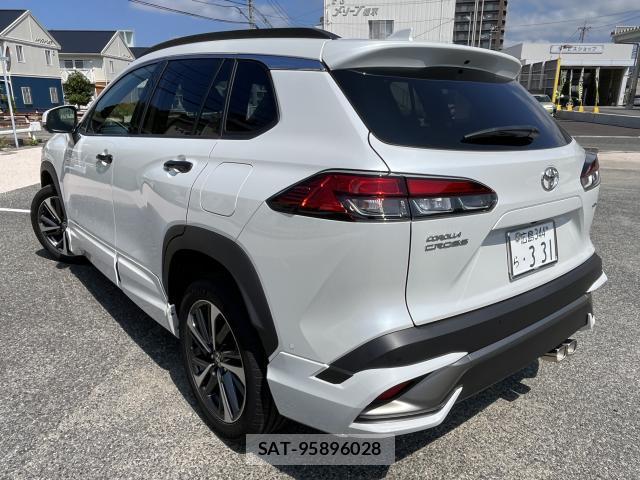 Toyota COROLLA CROSS 2024-05 8728875-3