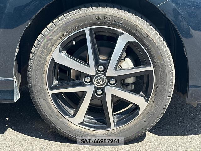 Toyota COROLLA FIELDER 2018-04 8729872-17