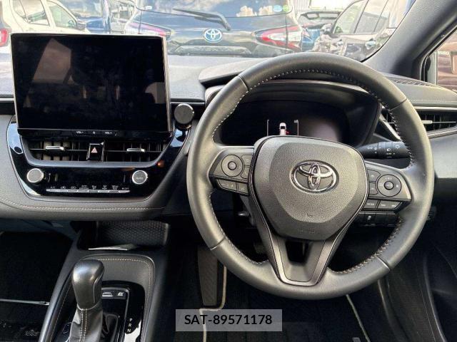 Toyota COROLLA TOURING 2023-03 8729982-2