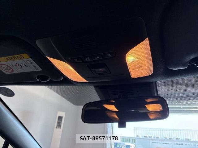 Toyota COROLLA TOURING 2023-03 8729982-9