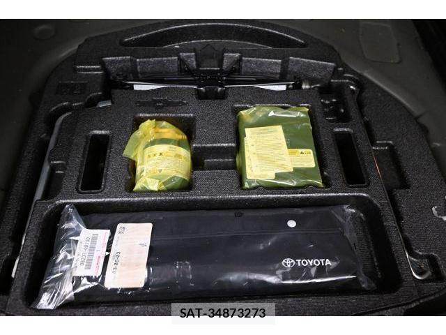 Toyota COROLLA TOURING 2020-09 8730763-13