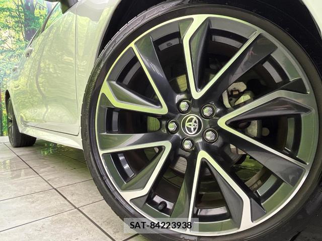 Toyota COROLLA SPORT 2023-06 8725785-12
