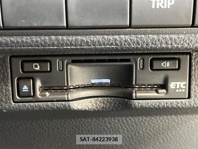 Toyota COROLLA SPORT 2023-06 8725785-5
