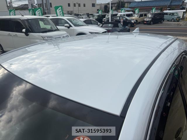 Toyota COROLLA SPORT 2025-03 8726077-14