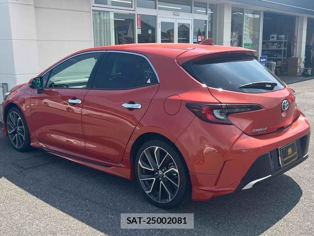 Toyota COROLLA SPORT 2024-04 8726631-16