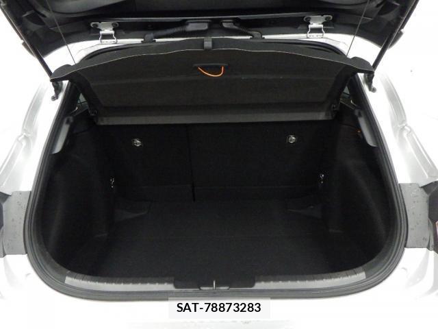 Toyota COROLLA SPORT 2021-04 8730644-5