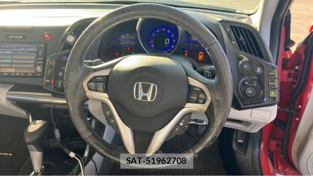 Honda CR-Z 2010-06 8729625-16