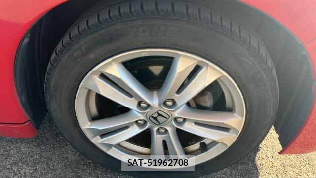 Honda CR-Z 2010-06 8729625-8