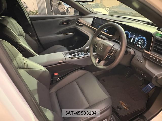 Toyota CROWN ESTATE 2025-07 8728140-11