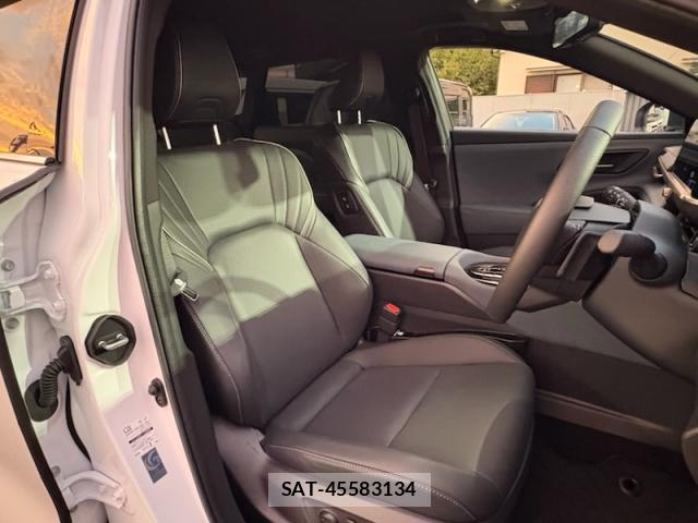 Toyota CROWN ESTATE 2025-07 8728140-12