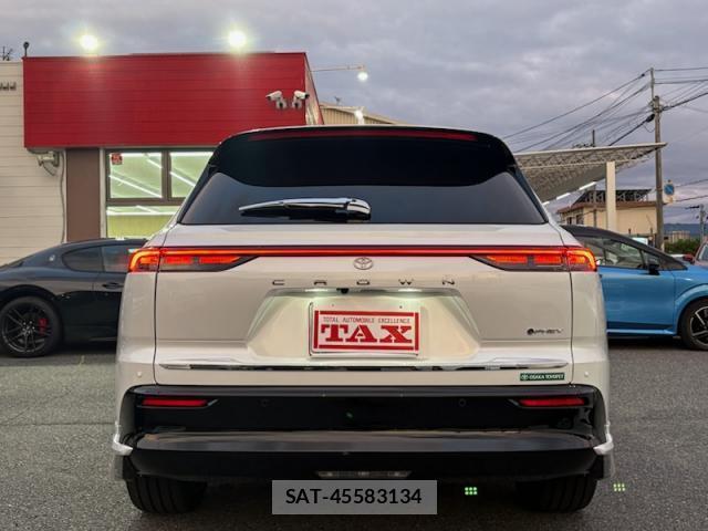 Toyota CROWN ESTATE 2025-07 8728140-18