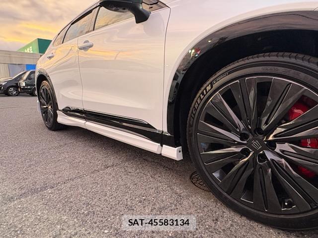 Toyota CROWN ESTATE 2025-07 8728140-9