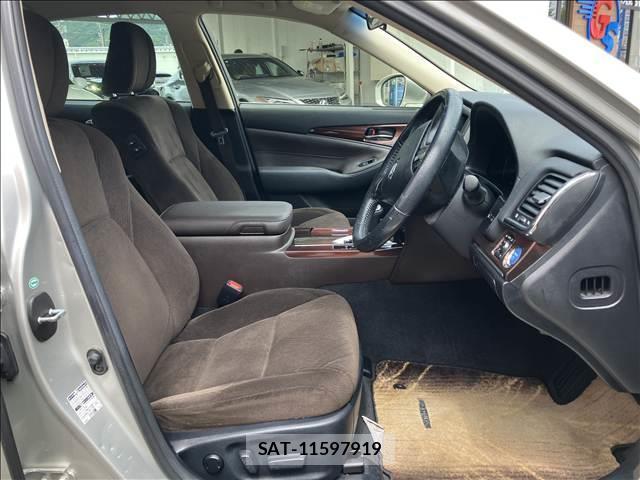 Toyota CROWN HYBRID 2014-07 8726045-10