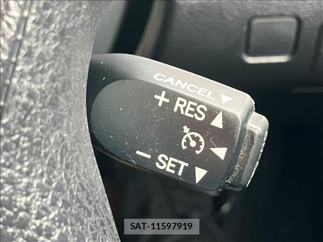 Toyota CROWN HYBRID 2014-07 8726045-5