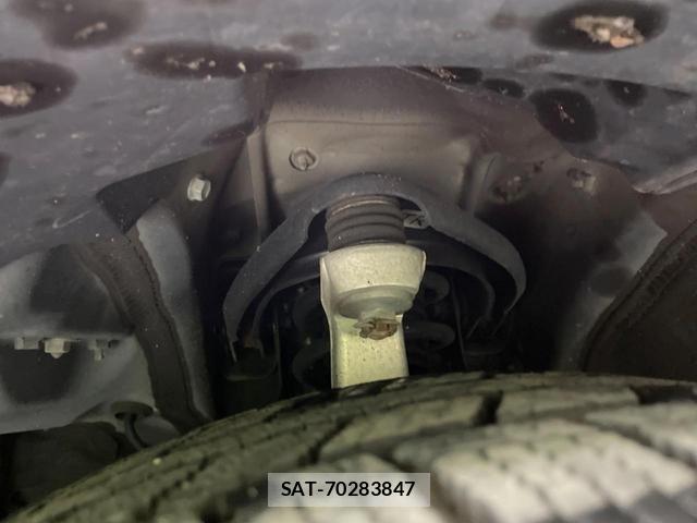 Toyota CROWN HYBRID 2013-05 8726528-19