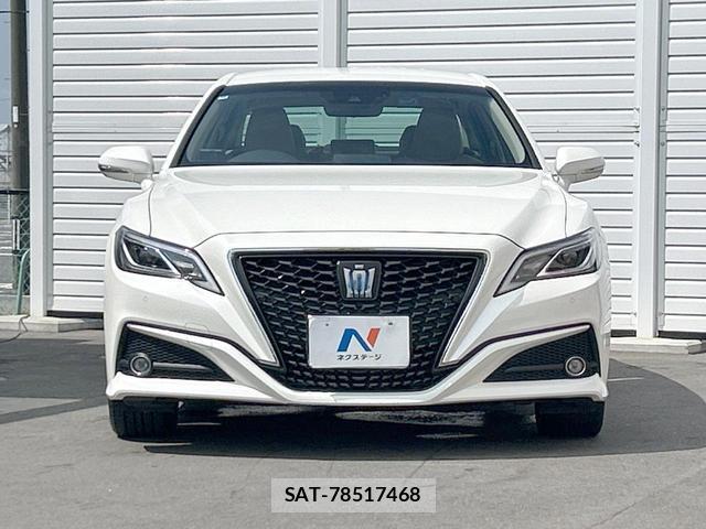 Toyota CROWN HYBRID 2020-10 8726747-18