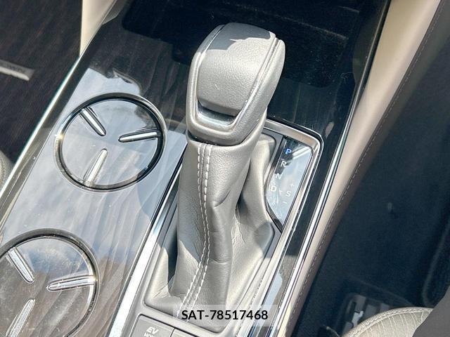 Toyota CROWN HYBRID 2020-10 8726747-6
