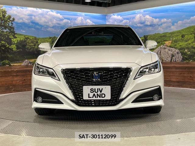Toyota CROWN HYBRID 2021-06 8726777-14