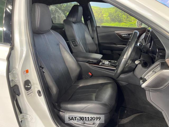 Toyota CROWN HYBRID 2021-06 8726777-8