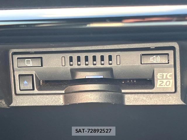 Toyota CROWN HYBRID 2018-07 8727091-6