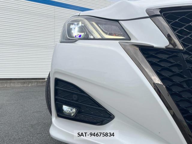 Toyota CROWN HYBRID 2018-01 8728252-13