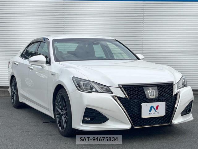 Toyota CROWN HYBRID 2018-01 8728252-17