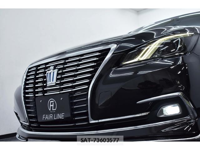 Toyota CROWN HYBRID 2015-11 8728296-10