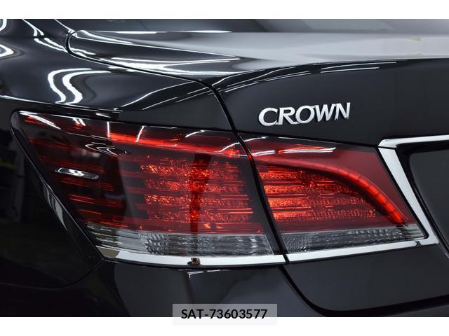 Toyota CROWN HYBRID 2015-11 8728296-17