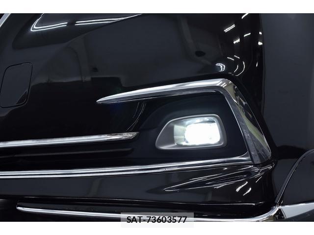 Toyota CROWN HYBRID 2015-11 8728296-19