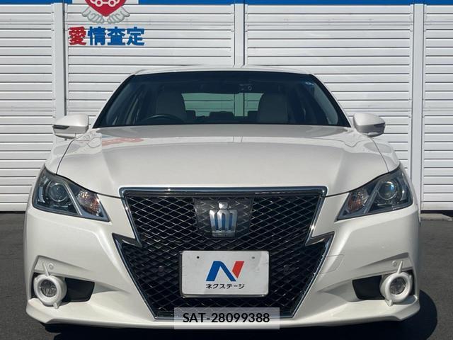 Toyota CROWN HYBRID 2013-10 8728371-14