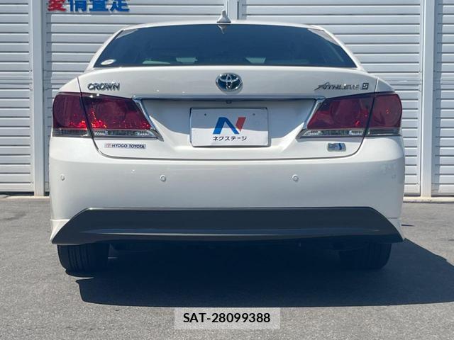 Toyota CROWN HYBRID 2013-10 8728371-15