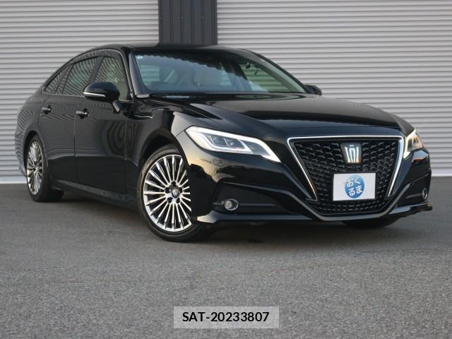Toyota CROWN HYBRID 2021-07 8728443-0