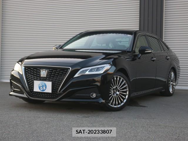 Toyota CROWN HYBRID 2021-07 8728443-12