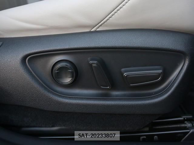 Toyota CROWN HYBRID 2021-07 8728443-14