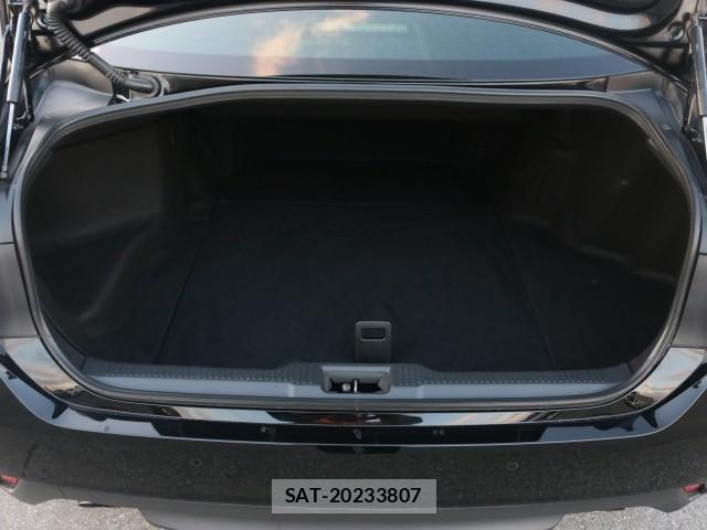 Toyota CROWN HYBRID 2021-07 8728443-18