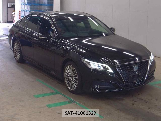 Toyota CROWN HYBRID 2021-08 8728593-3