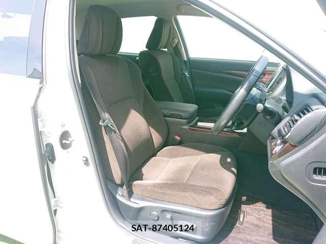 Toyota CROWN HYBRID 2013-03 8731182-11