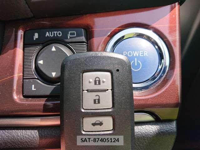 Toyota CROWN HYBRID 2013-03 8731182-5