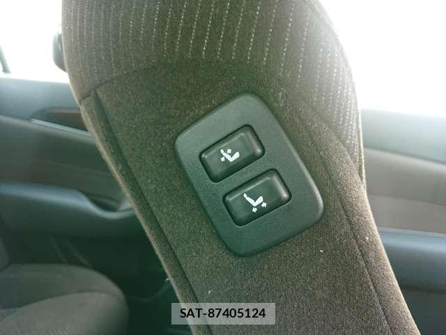 Toyota CROWN HYBRID 2013-03 8731182-9