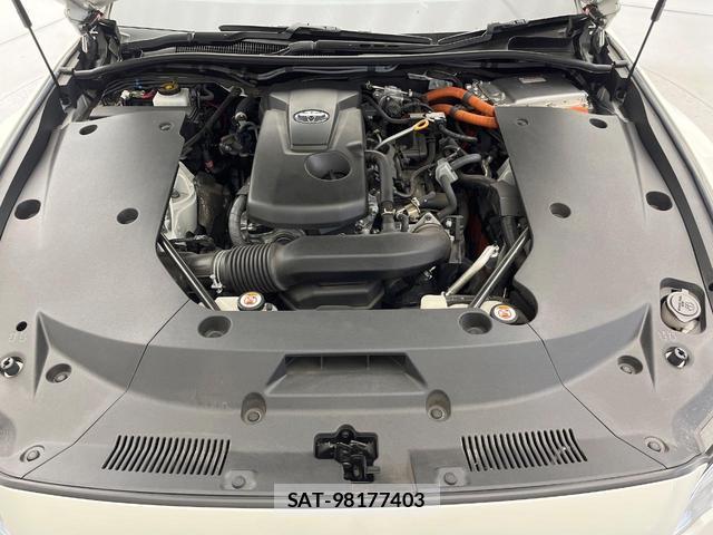 Toyota CROWN HYBRID 2020-09 8731222-18