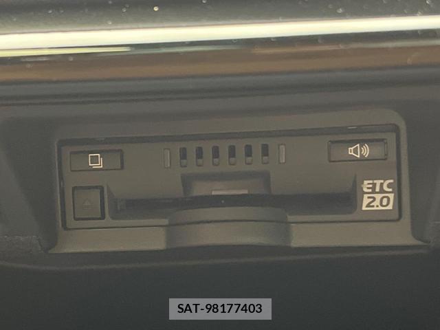 Toyota CROWN HYBRID 2020-09 8731222-8